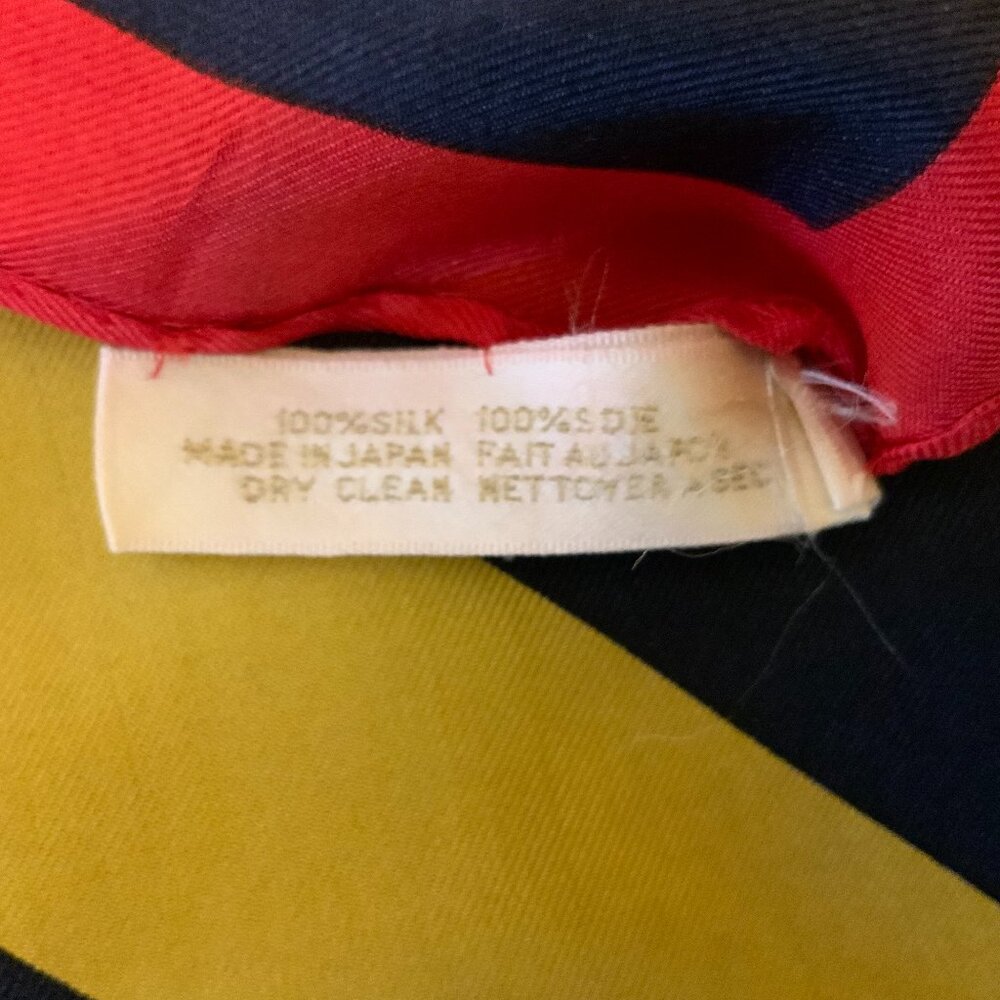 Vintage 70s - 80s Perry Ellis Silk Scarf Bold Geometric Design 34" - Picture 14 of 16